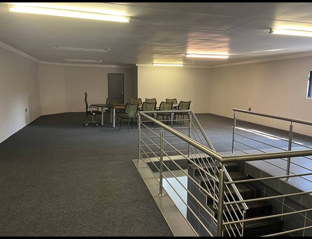 1,487M² BUSINESS FOR SALE IN LYTTELTON MANOR
